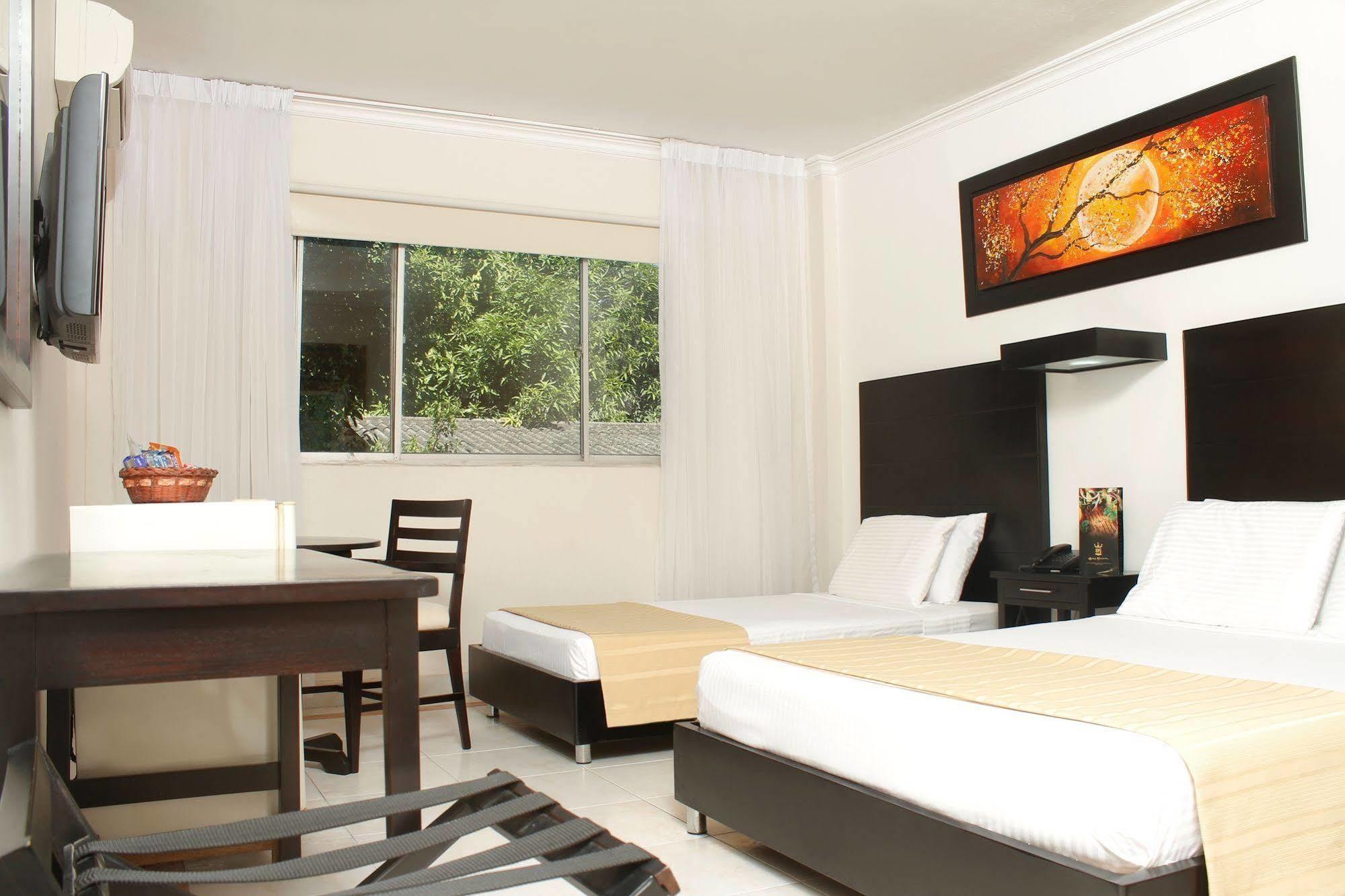Hotel Genova Centro Barranquilla  Bagian luar foto